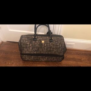 Diane Von Furstenberg DVF 21" Logo Rolling Carry On Luggage and Travel Bag !